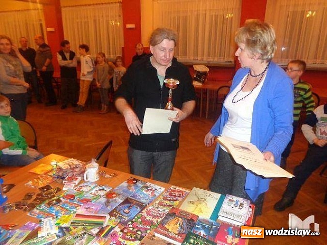 Zdjęcie w galerii na portalu naszwodzislaw.com: IV biblioteczny turniej szachowy wiadomości z regionu