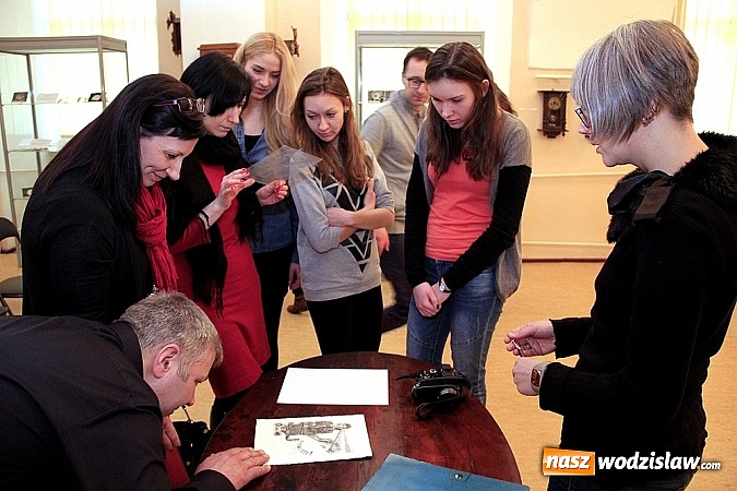 Zdjęcie w galerii na portalu naszwodzislaw.com: Wystawa prac Karoliny Stanieczek w wodzisławskim muzeum wiadomości z regionu