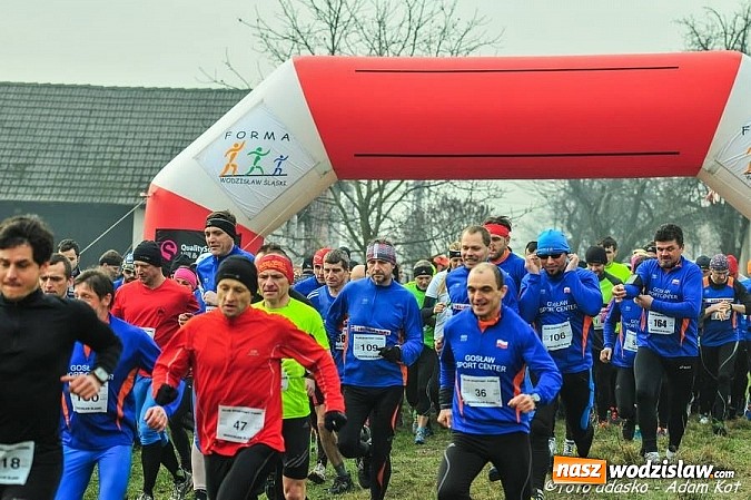 Zdjęcie w galerii na portalu naszwodzislaw.com: 10. Jubileuszowy Bieg Twardziela  wiadomości z regionu