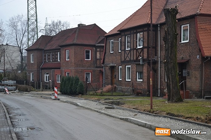 Zdjęcie w galerii na portalu naszwodzislaw.com: Ruszył remont ulicy Wieczorka w Radlinie  wiadomości z regionu