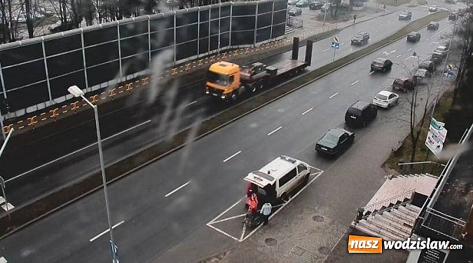 Zdjęcie w galerii na portalu naszwodzislaw.com: Nie zajmuj miejsca karetce  wiadomości z regionu