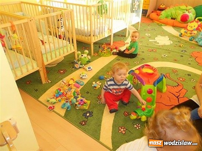 Zdjęcie w galerii na portalu naszwodzislaw.com: Zostały oddane nowe sale dla maluchów w Żłobku Miejskim wiadomości z regionu