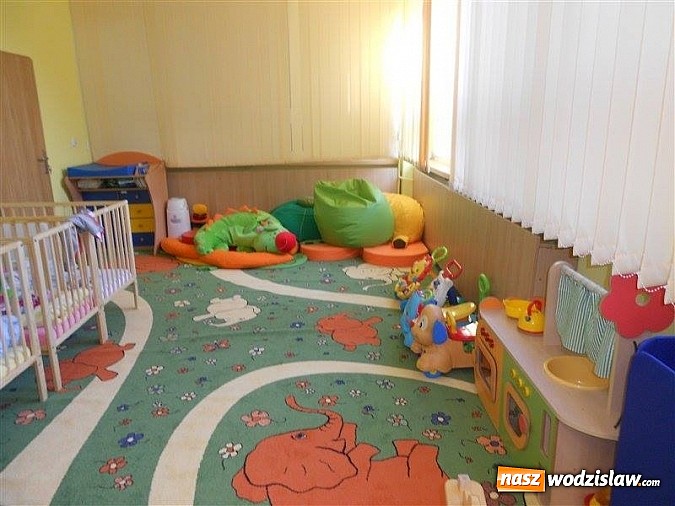 Zdjęcie w galerii na portalu naszwodzislaw.com: Zostały oddane nowe sale dla maluchów w Żłobku Miejskim wiadomości z regionu