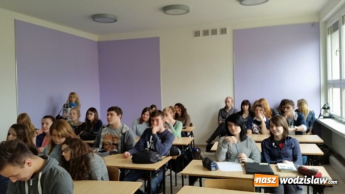 Zdjęcie w galerii na portalu naszwodzislaw.com: Raciborscy studenci przeprowadzili warsztaty języka czeskiego w liceum w Rydułtowach i Wodzisławiu Śląskim wiadomości z regionu