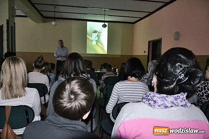 Zdjęcie w galerii na portalu naszwodzislaw.com: Ptaki egzotyczne ściągnęły większa publikę! wiadomości z regionu