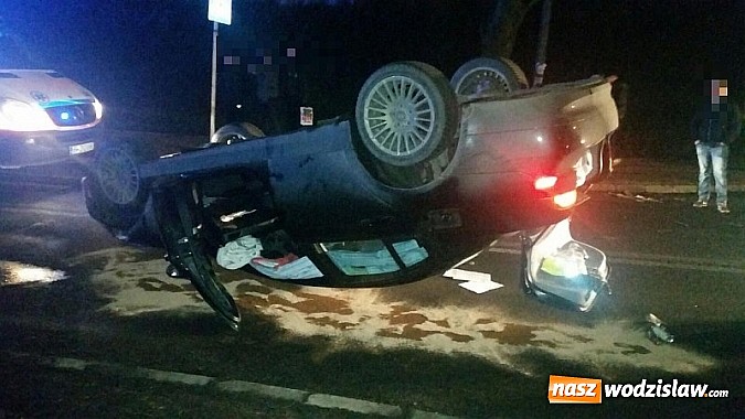 Zdjęcie w galerii na portalu naszwodzislaw.com: BMW dachowało w Radlinie! wiadomości z regionu