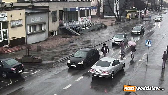 Zdjęcie w galerii na portalu naszwodzislaw.com: Na przejściu dla pieszych w Radlinie pomiędzy kierującym a pieszym doszło do rękoczynów!  wiadomości z regionu