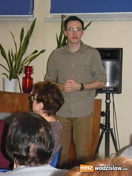 Zdjęcie w galerii na portalu naszwodzislaw.com: Trzy kontynenty w jeden dzień, czyli spotkanie z Piotrem Kowalczykiem w wodzisławskiej bibliotece  wiadomości z regionu