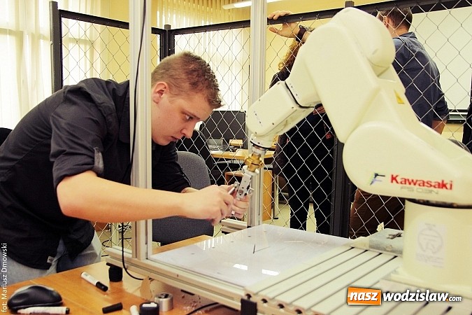 Zdjęcie w galerii na portalu naszwodzislaw.com: Dni otwarte w PWSZ w Raciborzu wiadomości z regionu