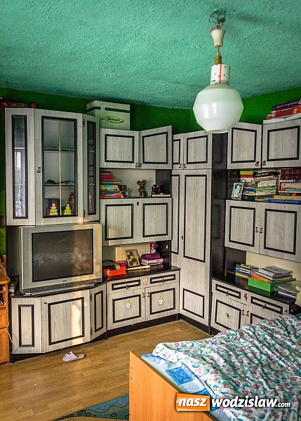 Zdjęcie w galerii na portalu naszwodzislaw.com: Stowarzyszenie Piękne Anioły remontuje pokój rodziny ze Skrzyszowa. Pomóc przy tym projekcie może każdy wiadomości z regionu