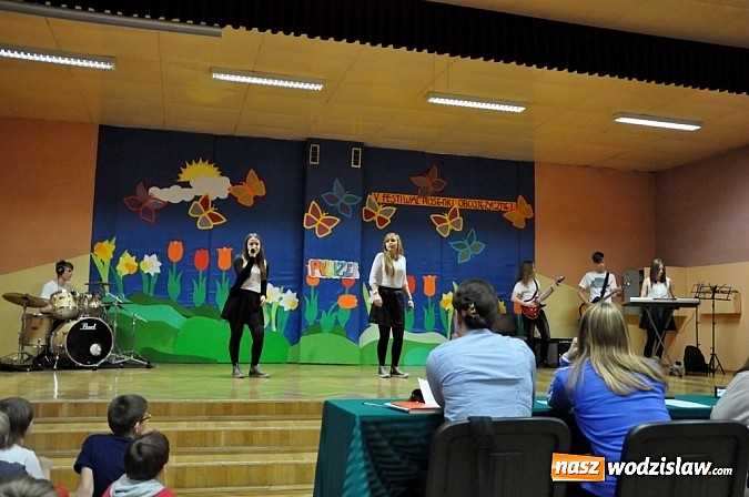 Zdjęcie w galerii na portalu naszwodzislaw.com: Festiwal Piosenki Obcojęzycznej w G1 wiadomości z regionu