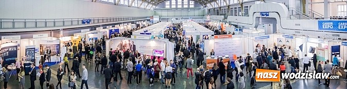 Zdjęcie w galerii na portalu naszwodzislaw.com: Szybkie rekrutacje, szkolenia i debaty na targach pracy Career EXPO wiadomości z regionu