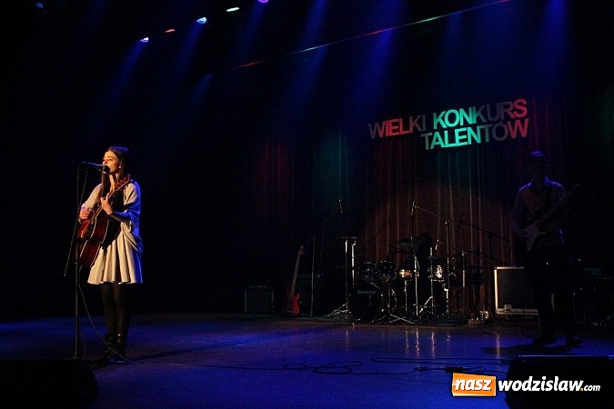 Zdjęcie w galerii na portalu naszwodzislaw.com: VIII edycja Wielkiego Konkursu Talentów wiadomości z regionu