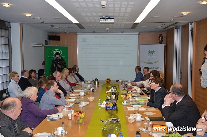 Zdjęcie w galerii na portalu naszwodzislaw.com:  Przedstawiciele organizacji pozarządowych w Funduszu  wiadomości z regionu