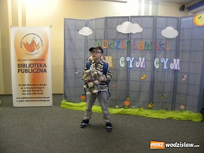 Zdjęcie w galerii na portalu naszwodzislaw.com: Światowy Dzień Poezji w wodzisławskiej bibliotece wiadomości z regionu