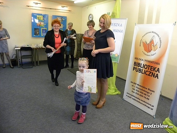 Zdjęcie w galerii na portalu naszwodzislaw.com: Światowy Dzień Poezji w wodzisławskiej bibliotece wiadomości z regionu