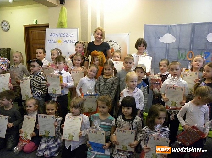 Zdjęcie w galerii na portalu naszwodzislaw.com: Światowy Dzień Poezji w wodzisławskiej bibliotece wiadomości z regionu