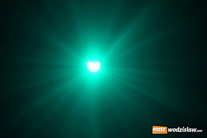 Zdjęcie w galerii na portalu naszwodzislaw.com: Tak wyglądało dziś Słońce nad wodzisławskim rynkiem o 10:55 wiadomości z regionu