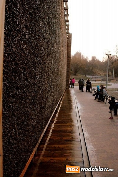 Zdjęcie w galerii na portalu naszwodzislaw.com: Nowy sezon uzdrowiskowy przy radlińskiej tężni - rozpoczęty wiadomości z regionu