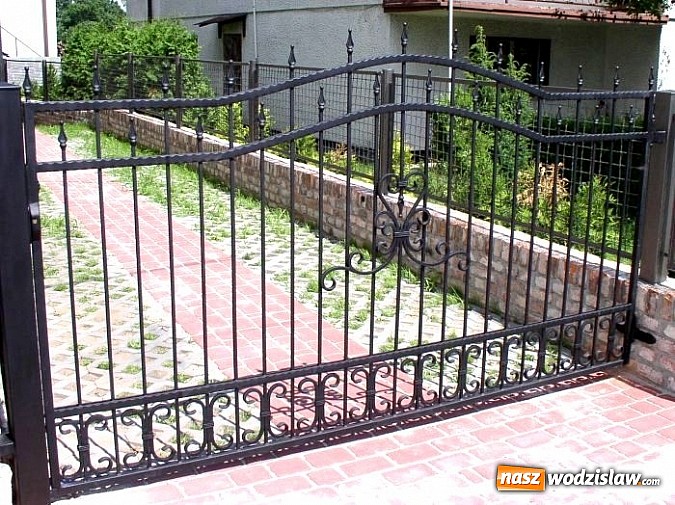 Zdjęcie w galerii na portalu naszwodzislaw.com: Wykuj swój styl i wybierz najlepsze ogrodzenie z firmą FERKON wiadomości z regionu