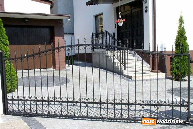 Zdjęcie w galerii na portalu naszwodzislaw.com: Wykuj swój styl i wybierz najlepsze ogrodzenie z firmą FERKON wiadomości z regionu
