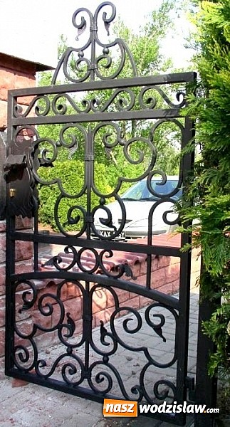 Zdjęcie w galerii na portalu naszwodzislaw.com: Wykuj swój styl i wybierz najlepsze ogrodzenie z firmą FERKON wiadomości z regionu