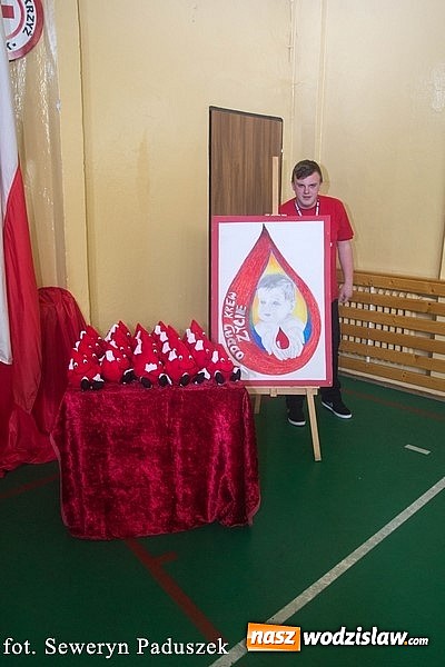 Zdjęcie w galerii na portalu naszwodzislaw.com: Młodzi w Rydułtowach oddają krew wiadomości z regionu
