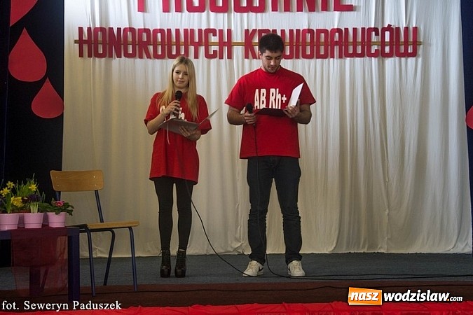 Zdjęcie w galerii na portalu naszwodzislaw.com: Młodzi w Rydułtowach oddają krew wiadomości z regionu
