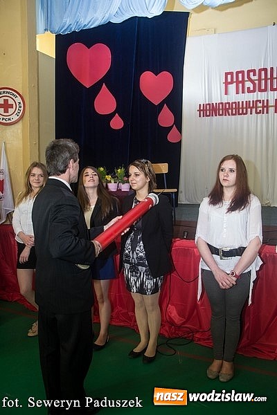 Zdjęcie w galerii na portalu naszwodzislaw.com: Młodzi w Rydułtowach oddają krew wiadomości z regionu