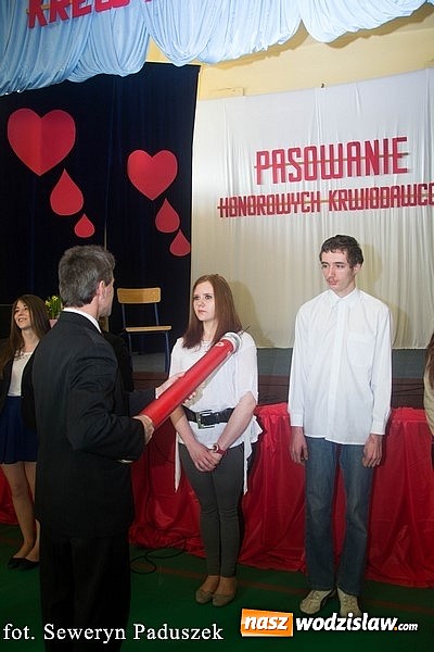 Zdjęcie w galerii na portalu naszwodzislaw.com: Młodzi w Rydułtowach oddają krew wiadomości z regionu