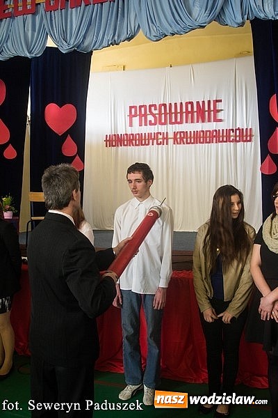 Zdjęcie w galerii na portalu naszwodzislaw.com: Młodzi w Rydułtowach oddają krew wiadomości z regionu