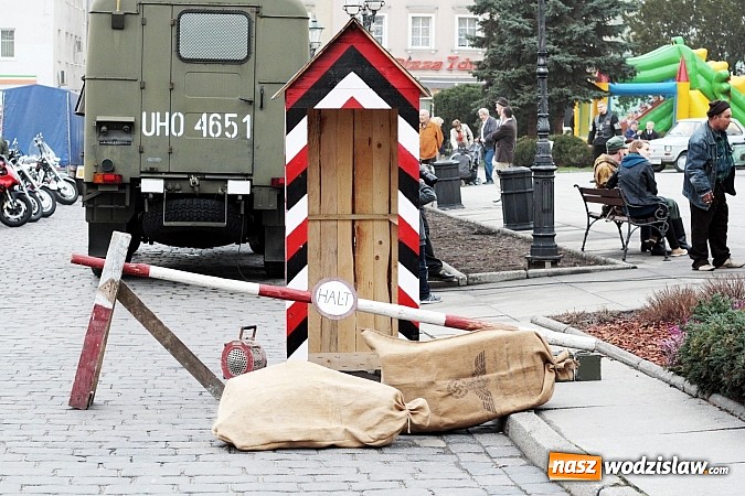 Zdjęcie w galerii na portalu naszwodzislaw.com: Wodzisławski Jarmark Wielkanocny. Dzień historyczny wiadomości z regionu