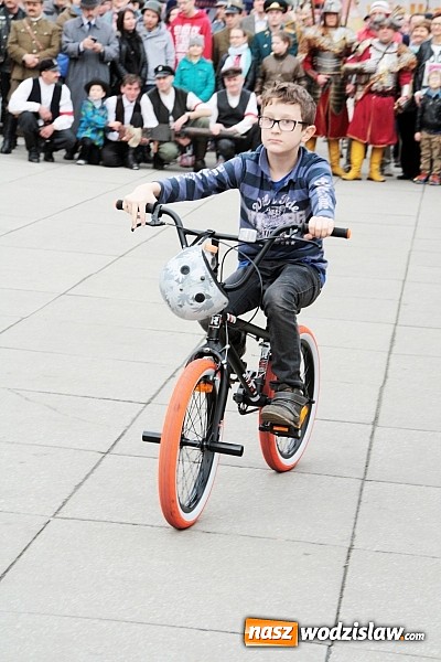 Zdjęcie w galerii na portalu naszwodzislaw.com: Wodzisławski Jarmark Wielkanocny. Dzień historyczny wiadomości z regionu