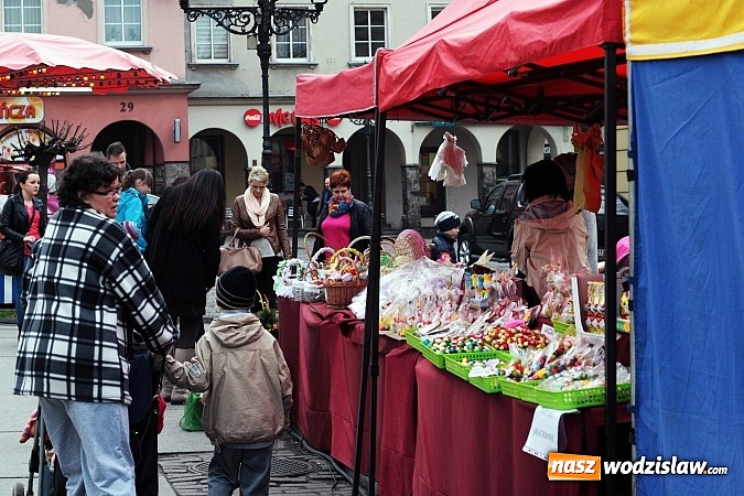 Zdjęcie w galerii na portalu naszwodzislaw.com: Wodzisławski Jarmark Wielkanocny. Dzień historyczny wiadomości z regionu