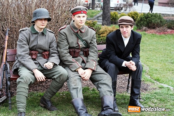 Zdjęcie w galerii na portalu naszwodzislaw.com: Wodzisławski Jarmark Wielkanocny. Dzień historyczny wiadomości z regionu