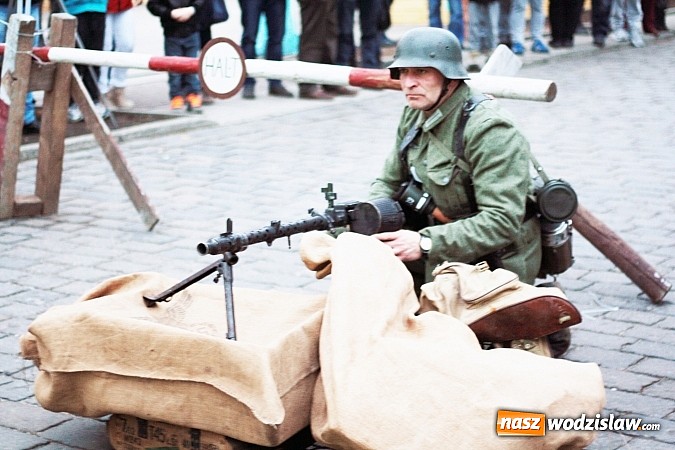 Zdjęcie w galerii na portalu naszwodzislaw.com: Wodzisławski Jarmark Wielkanocny. Dzień historyczny wiadomości z regionu