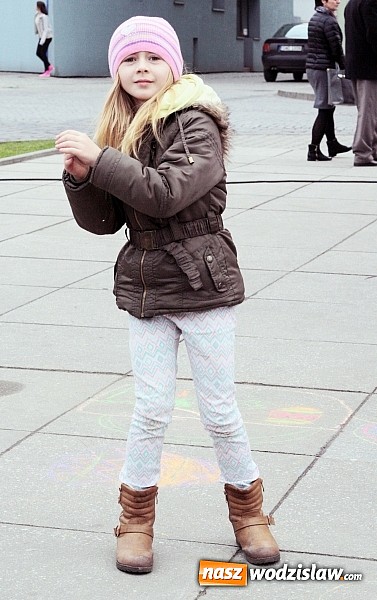 Zdjęcie w galerii na portalu naszwodzislaw.com: Przez siedem dni na wodzisławskim rynku można było zaopatrzyć się na święta wiadomości z regionu