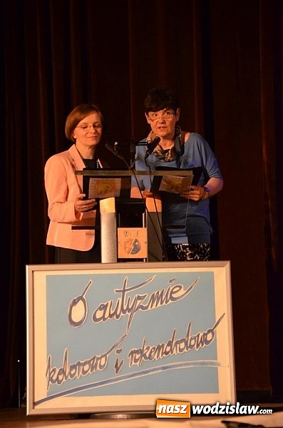 Zdjęcie w galerii na portalu naszwodzislaw.com: O autyzmie kolorowo i rokendrolowo w Wodzisławskim Centrum Kultury wiadomości z regionu