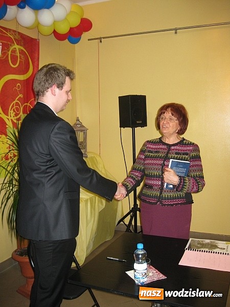 Zdjęcie w galerii na portalu naszwodzislaw.com: Spotkanie autorskie z Thomasem Arnoldem wiadomości z regionu