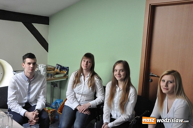 Zdjęcie w galerii na portalu naszwodzislaw.com: Hotelarstwo w teorii i praktyce - konkurs w raciborskiej Polonii  wiadomości z regionu