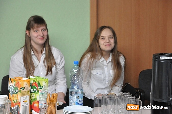 Zdjęcie w galerii na portalu naszwodzislaw.com: Hotelarstwo w teorii i praktyce - konkurs w raciborskiej Polonii  wiadomości z regionu