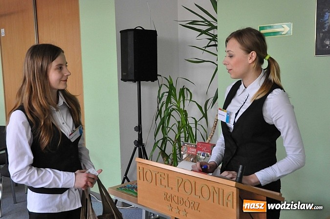 Zdjęcie w galerii na portalu naszwodzislaw.com: Hotelarstwo w teorii i praktyce - konkurs w raciborskiej Polonii  wiadomości z regionu