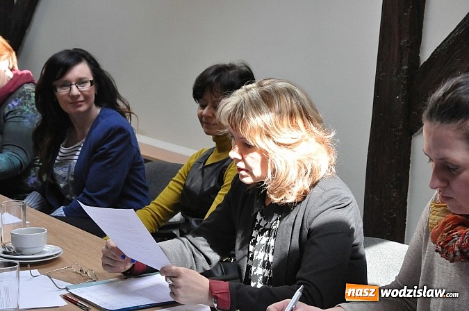 Zdjęcie w galerii na portalu naszwodzislaw.com: Hotelarstwo w teorii i praktyce - konkurs w raciborskiej Polonii  wiadomości z regionu