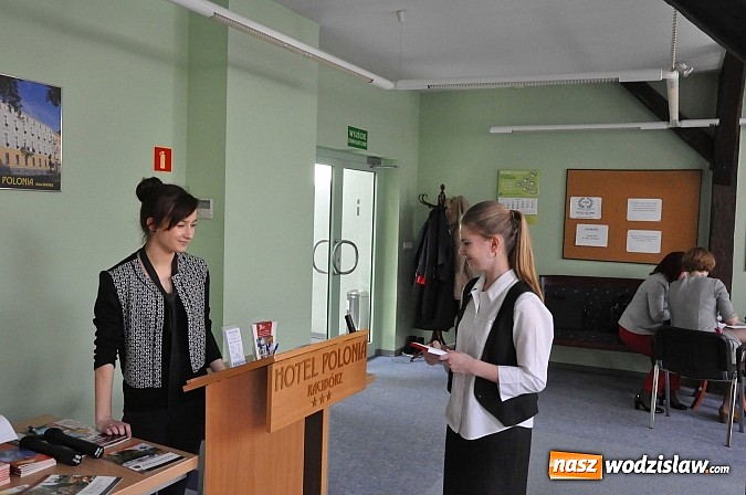 Zdjęcie w galerii na portalu naszwodzislaw.com: Hotelarstwo w teorii i praktyce - konkurs w raciborskiej Polonii  wiadomości z regionu