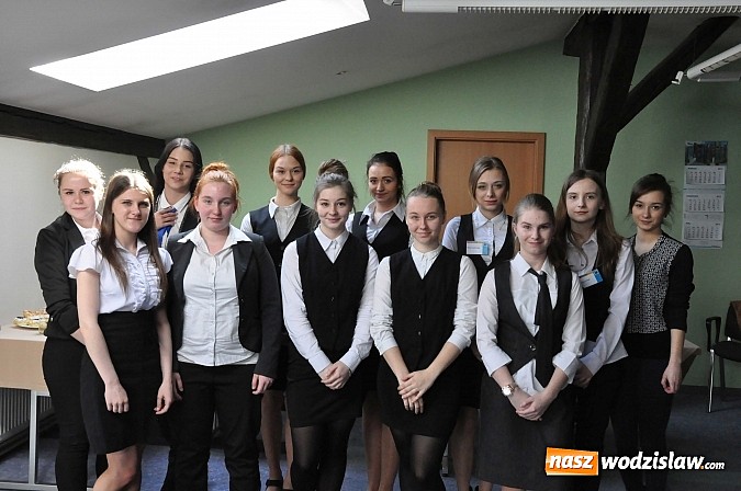 Zdjęcie w galerii na portalu naszwodzislaw.com: Hotelarstwo w teorii i praktyce - konkurs w raciborskiej Polonii  wiadomości z regionu