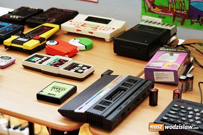 Zdjęcie w galerii na portalu naszwodzislaw.com: Powrót do przeszłości, czyli Festiwal Dawnych Gier Komputerowych w Radlinie wiadomości z regionu