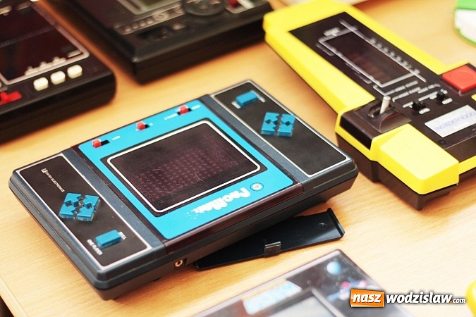 Zdjęcie w galerii na portalu naszwodzislaw.com: Powrót do przeszłości, czyli Festiwal Dawnych Gier Komputerowych w Radlinie wiadomości z regionu