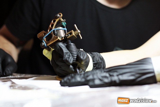 Zdjęcie w galerii na portalu naszwodzislaw.com: Tematyka tatuażu zafascynowała wodzisławian wiadomości z regionu