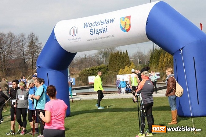 Zdjęcie w galerii na portalu naszwodzislaw.com: 150 sporowc&oacute;w wystartowało w biegu o Puchar Prezydenta Miasta Wodzisławia Śląskiego wiadomości z regionu