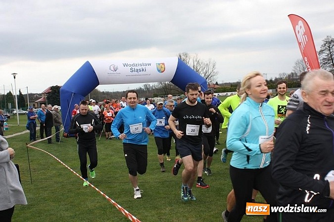Zdjęcie w galerii na portalu naszwodzislaw.com: 150 sporowc&oacute;w wystartowało w biegu o Puchar Prezydenta Miasta Wodzisławia Śląskiego wiadomości z regionu